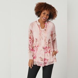 Susan Graver romantic Floral Sheer Blouse in Pink & Green rose print. Sz medium.